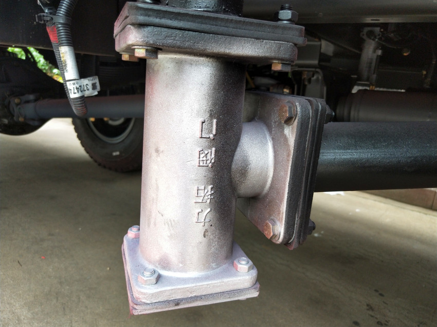 灑水車(chē)配件-灑水車(chē)濾網(wǎng)三通圖片 灑水車(chē)配件-灑水車(chē)濾網(wǎng)三通圖片