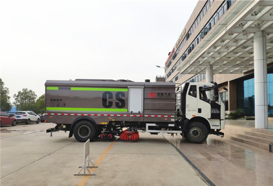 國六16方解放J6洗掃車 國六16方解放J6洗掃車